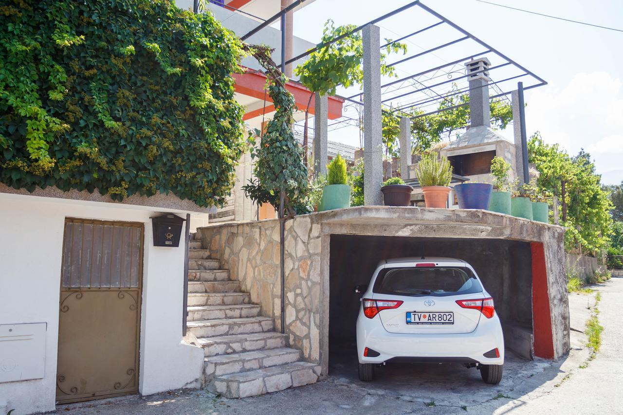 Apartmani Petar Tivat Exterior foto