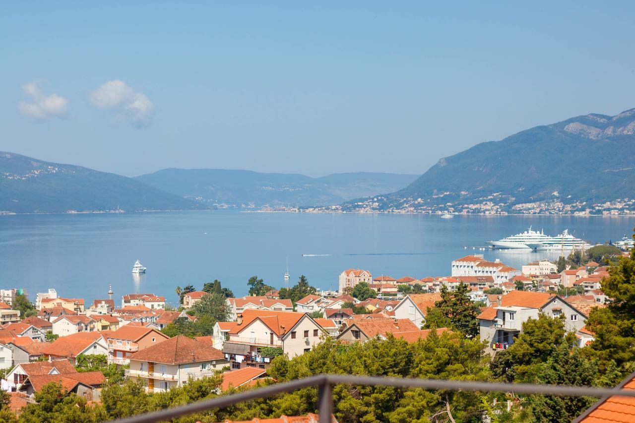 Apartmani Petar Tivat Exterior foto